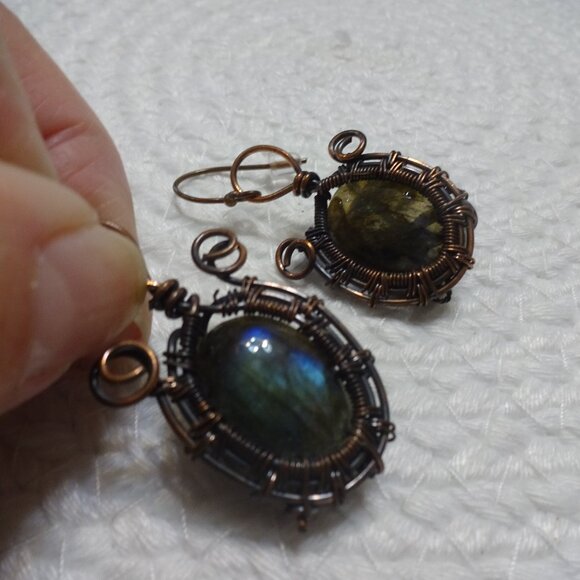 Stunning LABRADORITE Handmade Copper Wire-Wrapped Dangle Earrings #830C - Picture 1 of 3